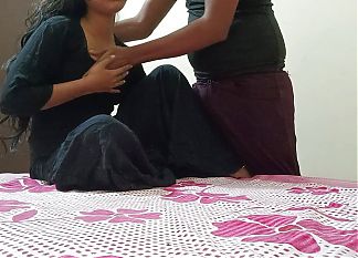 Indian hot desi village girlfriend pussy Fucking with boyfriend on badroom 